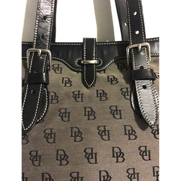 Dooney bourke signature print shoulder handbag - Picture 4 of 9